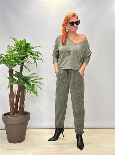 3212 Italyan Deri Görünümlü Desenli Pantolon Haki