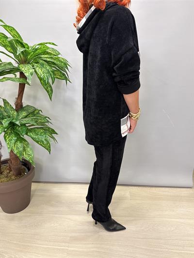 1875 Ekose Detaylı Şönil Kadife Takım Sİyah