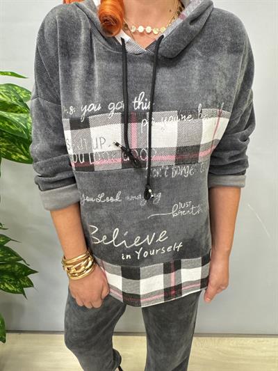 1875 Ekose Detaylı Şönil Kadife Takım Gri