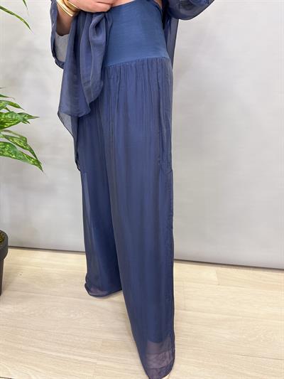 MNS 34034 İTALYAN İPEK TAKIM LACİVERT