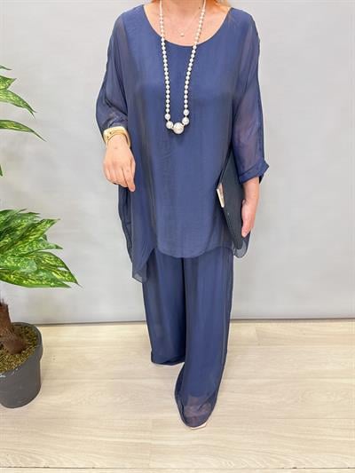 MNS 34034 İTALYAN İPEK TAKIM LACİVERT