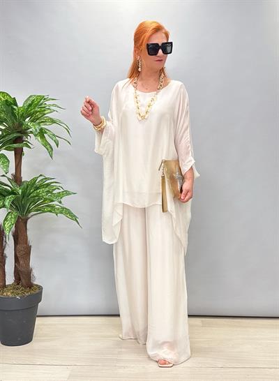 MNS 34034 İTALYAN İPEK TAKIM TAŞ