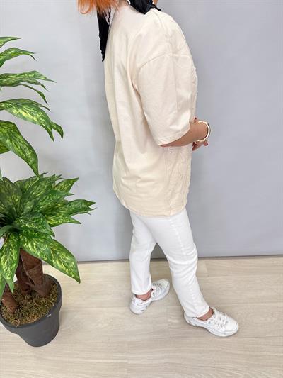 4415 TÜL ÇİÇEK DETAY BLUZ KREM(1 BEDEN KÜÇÜK ALINIZ)