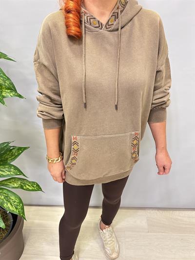 4532 Nakış Detaylı Sweatshirt Vizon