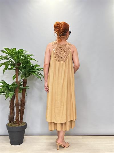 460 İtalyan Sırt Detay Elbise Camel