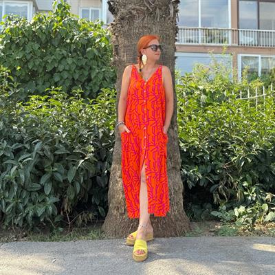 5810 CEP DETAY TASARIM ELBİSE 46 BEDENE KADAR UYUMLUDUR  TURUNCU-MOR boyum 1.64