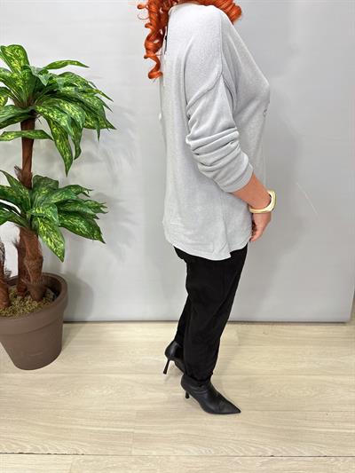 6025 Italyan Yıldız Punch İşleme Triko Bluz Gri