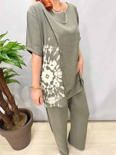 6040 Tencel Batik Desenli Takım Haki