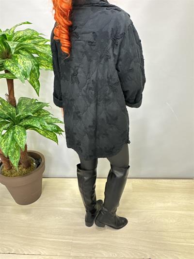 6110 Italyan Nakış Detay Kaban Siyah