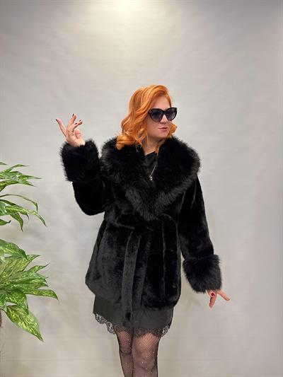 8968 İTHAL KÜRK SİYAH