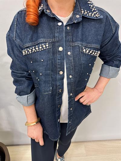 9041 1 Beden Küçük Almanızı Öneriyoruz  Taşlı Jean Ceket Lacivert