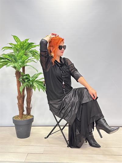 DR 8024 Deri görünüm Detaylı Tül Detay Etek