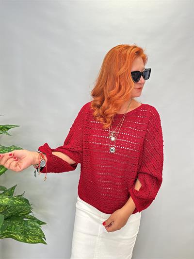 MNS 11068 KOL DETAY SİMLİ FİLE BLUZ  42 BEDENE KADAR UYUMLUDUR  KIRMIZI