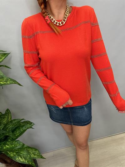 MNS 31048 ŞERİT SİM DETAY SOFT TOUCH BLUZ 42 BEDENE KADAR UYUMLUDUR NAR ÇİÇEĞİ