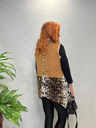 MNS 5075 İTALYAN ÇİFT TARAFLI  NUBUK DETAY KÜRKLÜ YELEK 42 BEDENE KADAR UYUMLU 