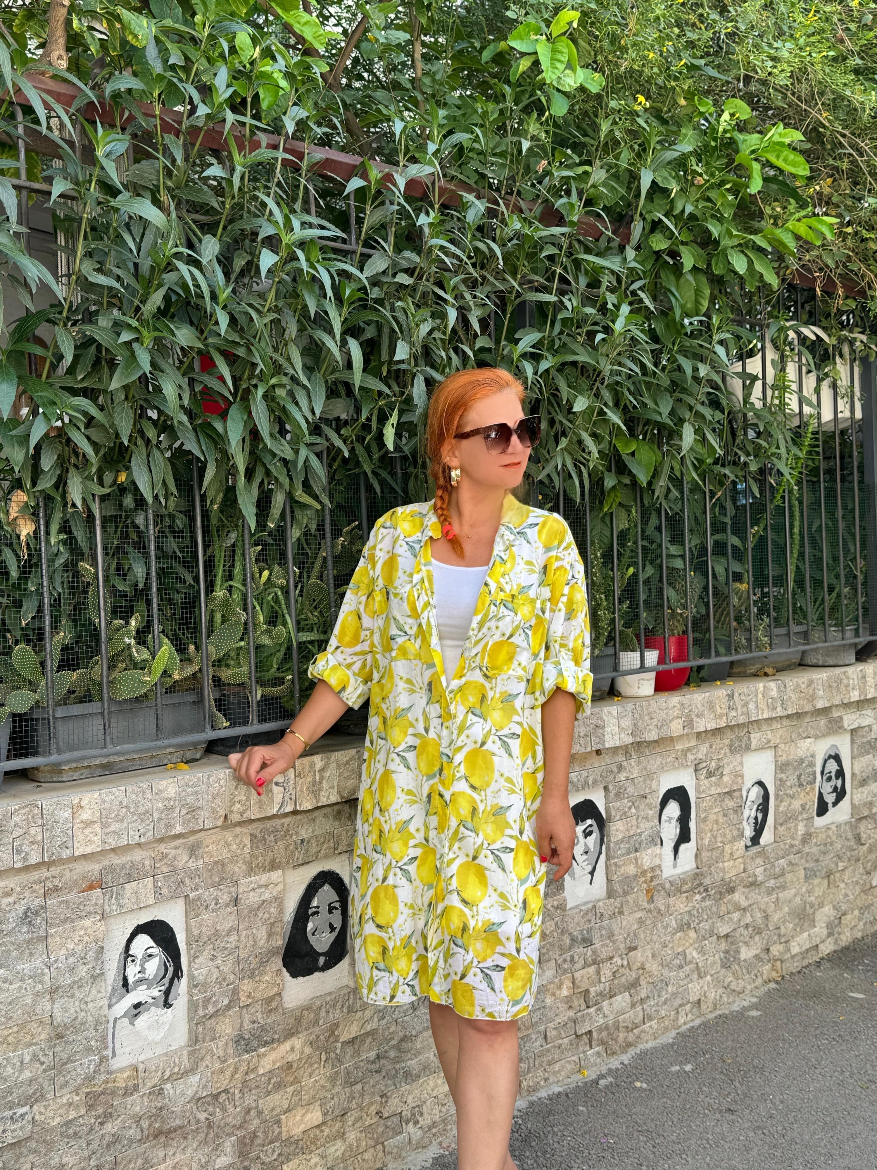 016718 PREMIUM İTHAL  PAMUKLU  GÖMLEK  LİMON DESEN  46 BEDENE KADAR UYUMLUDUR 