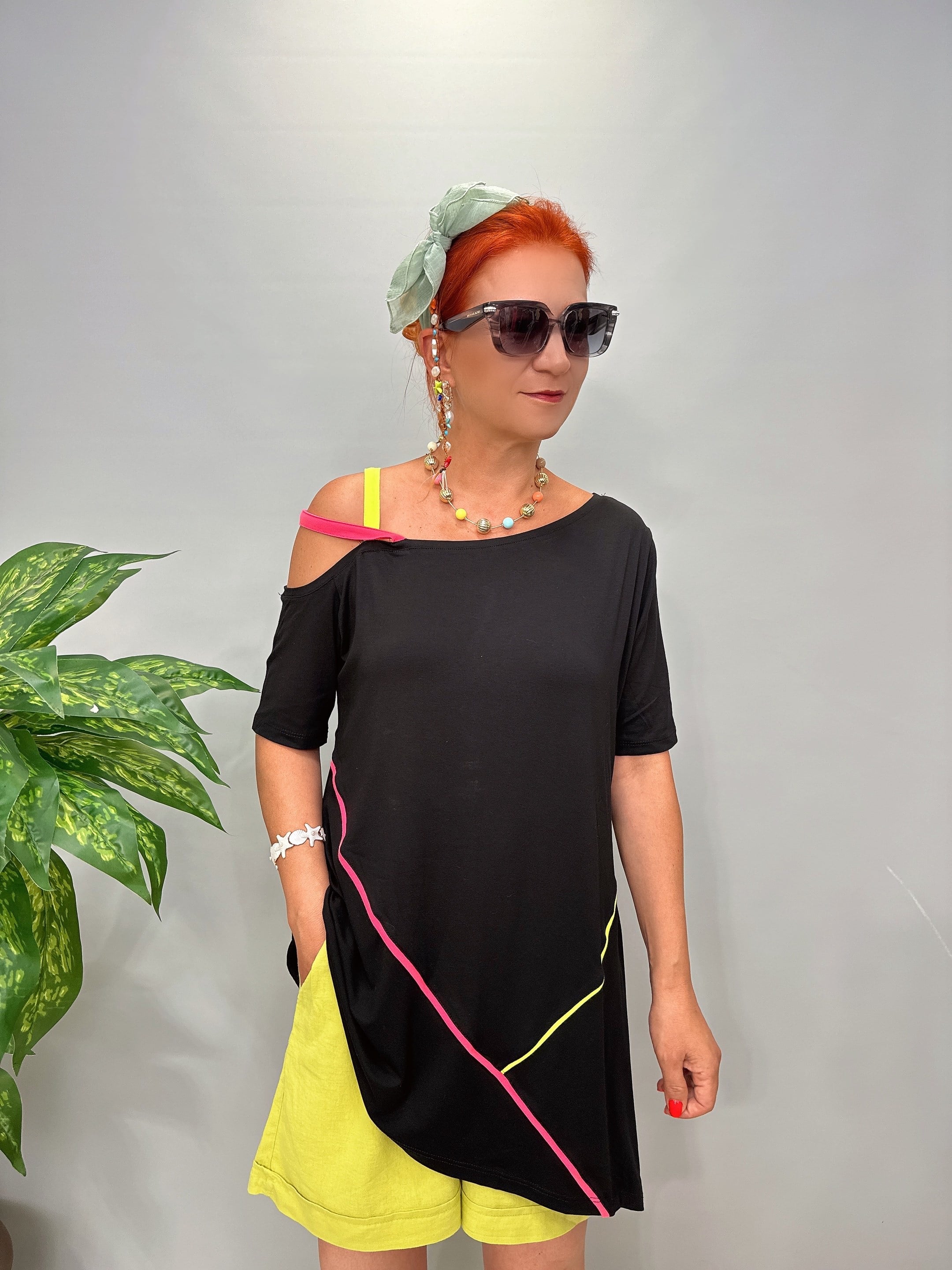 1836 Neon Asimetrik Bluz 