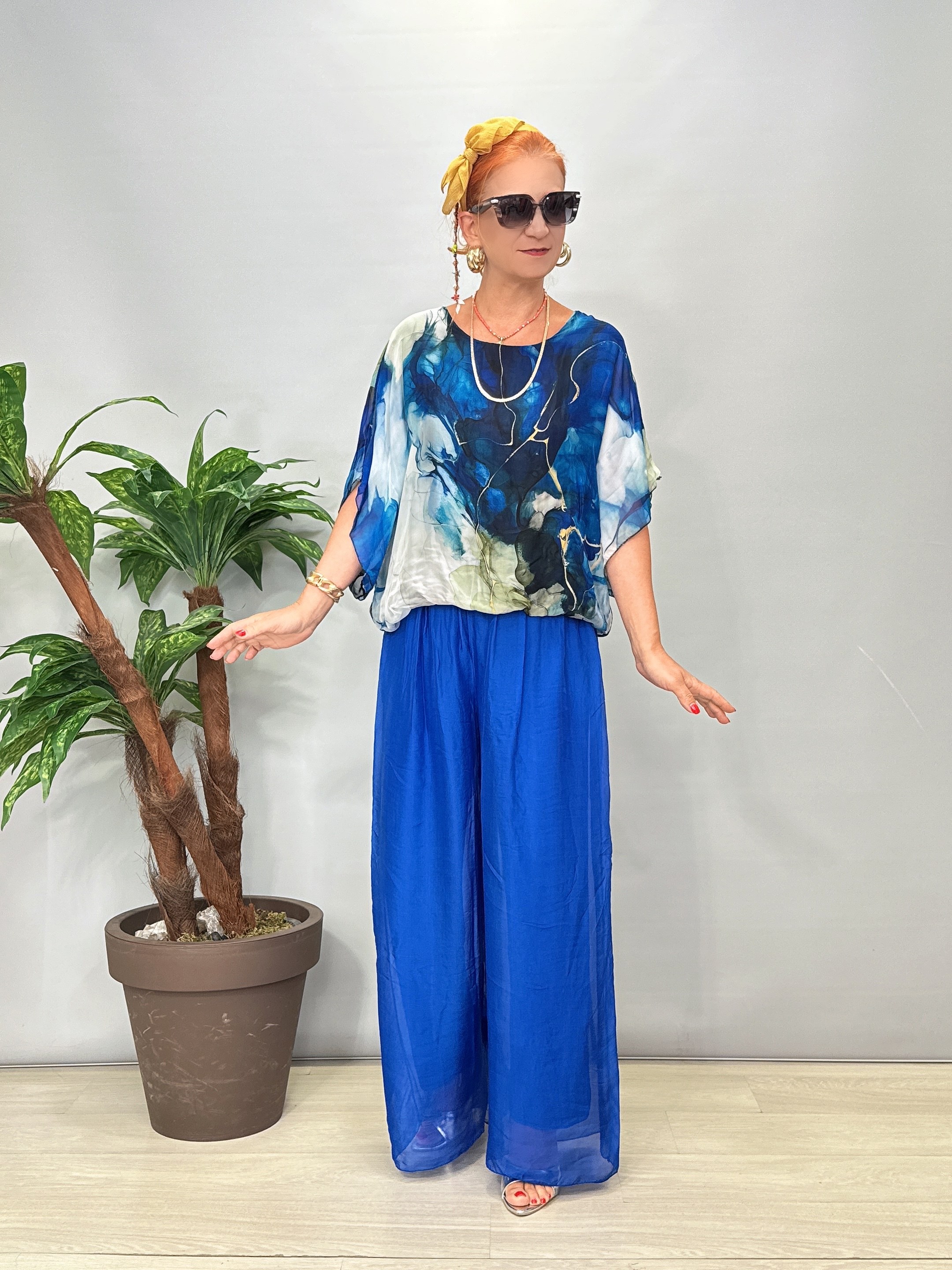 2045 İpek Batik Desen bluz Lacivert