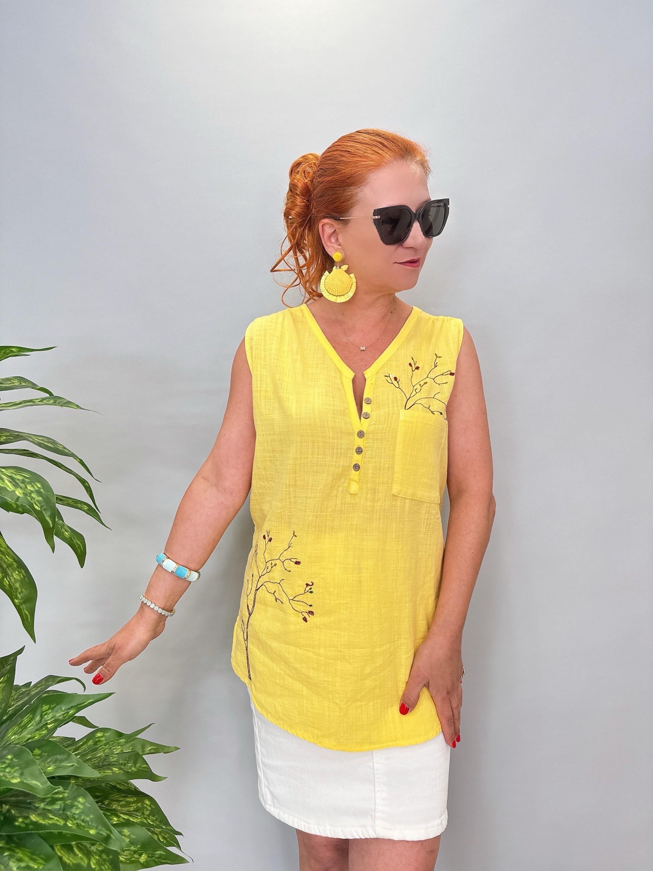 2047 Nakış Detaylı Bluz Sarı