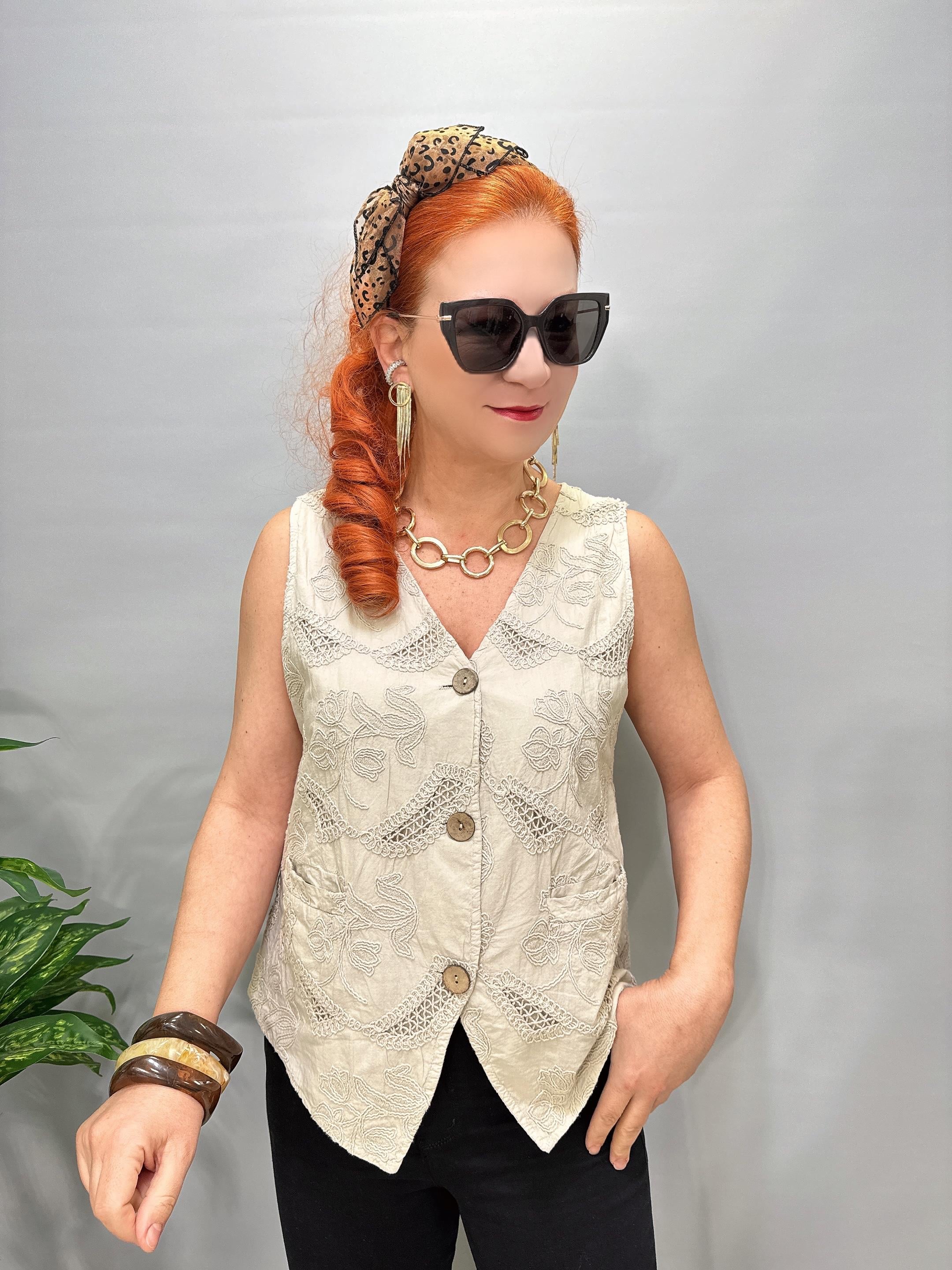 2602 Italyan Nakış İşlemeli Yelek Bluz Taş