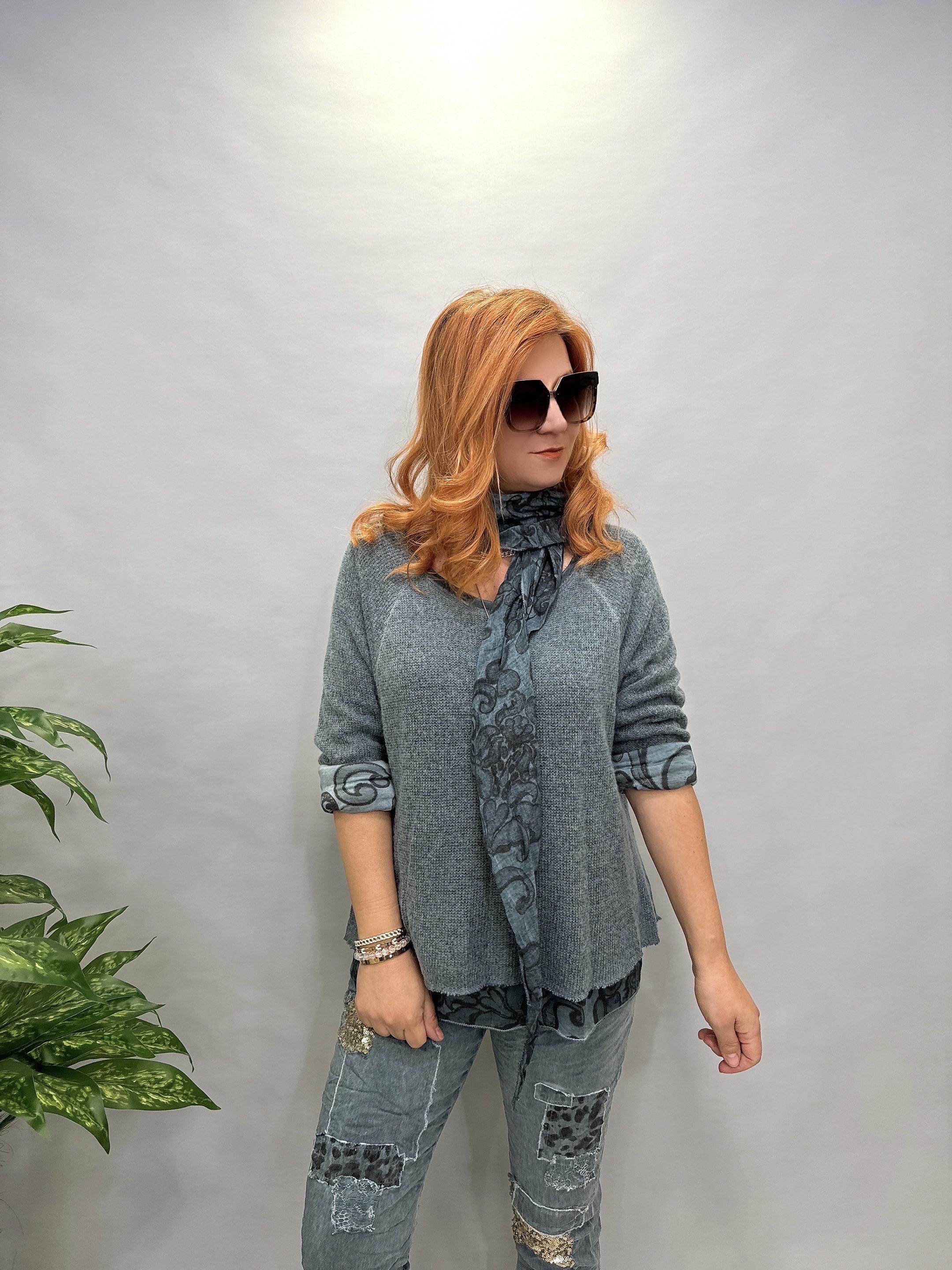 83643 İTALYAN FULARLI TRİKO TURKUAZ  46 BEDENE KADAR UYUMLU