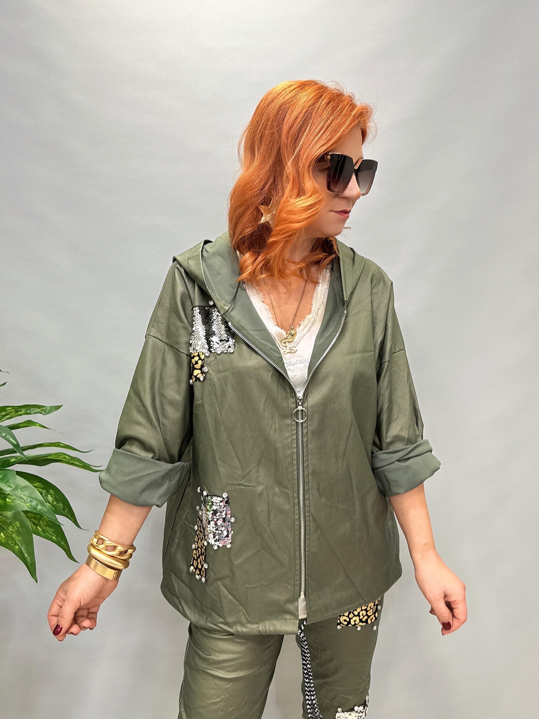 MNS 01017 İTALYAN PAYET DETAY DERİ CEKET YEŞİL 38/46 ARASI UYGUNDUR