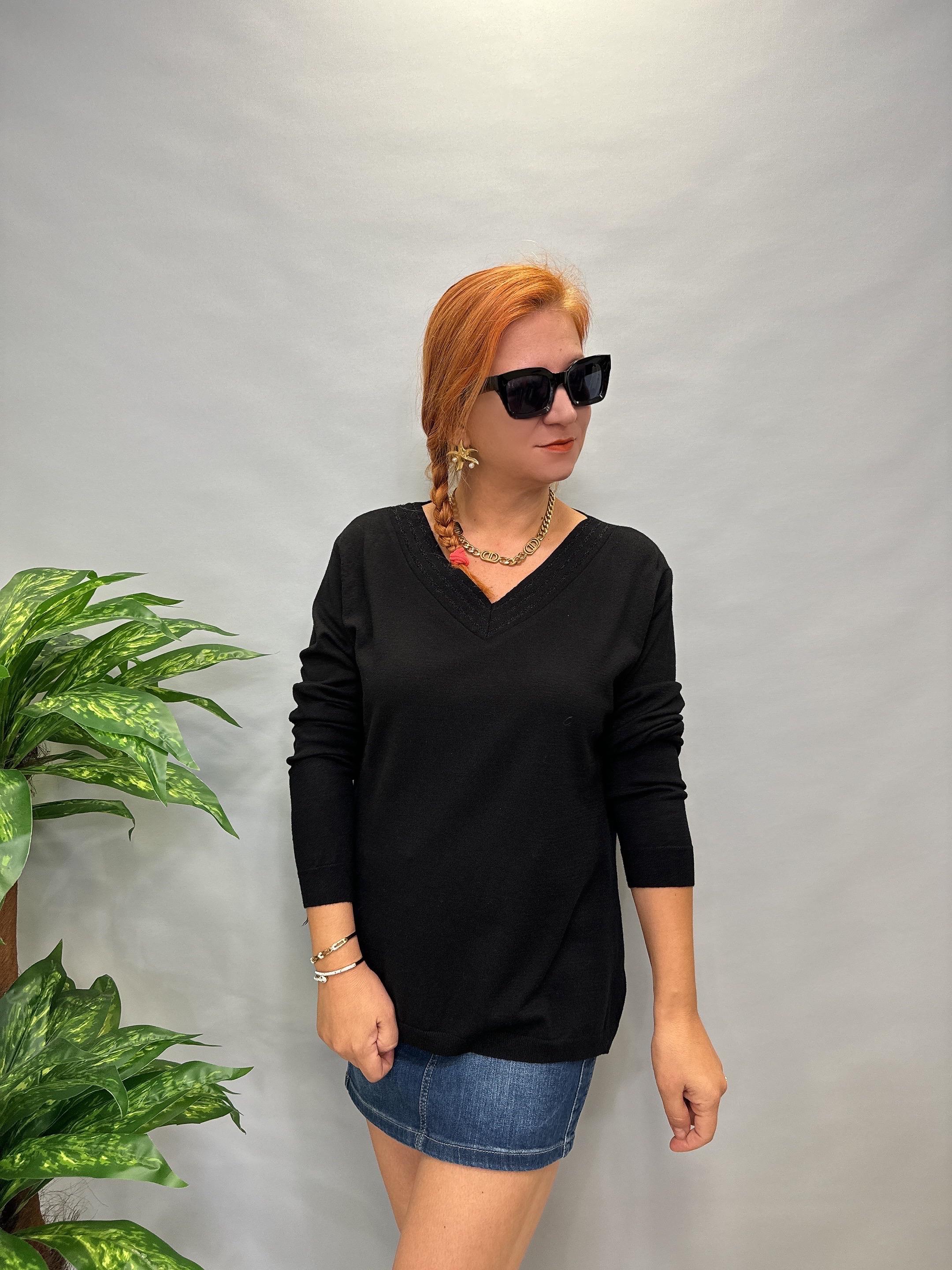 MNS 31006 YAKA DETAY SOFT TOUCH BLUZ  42 BEDENE KADAR UYUMLUDUR  SİYAH 