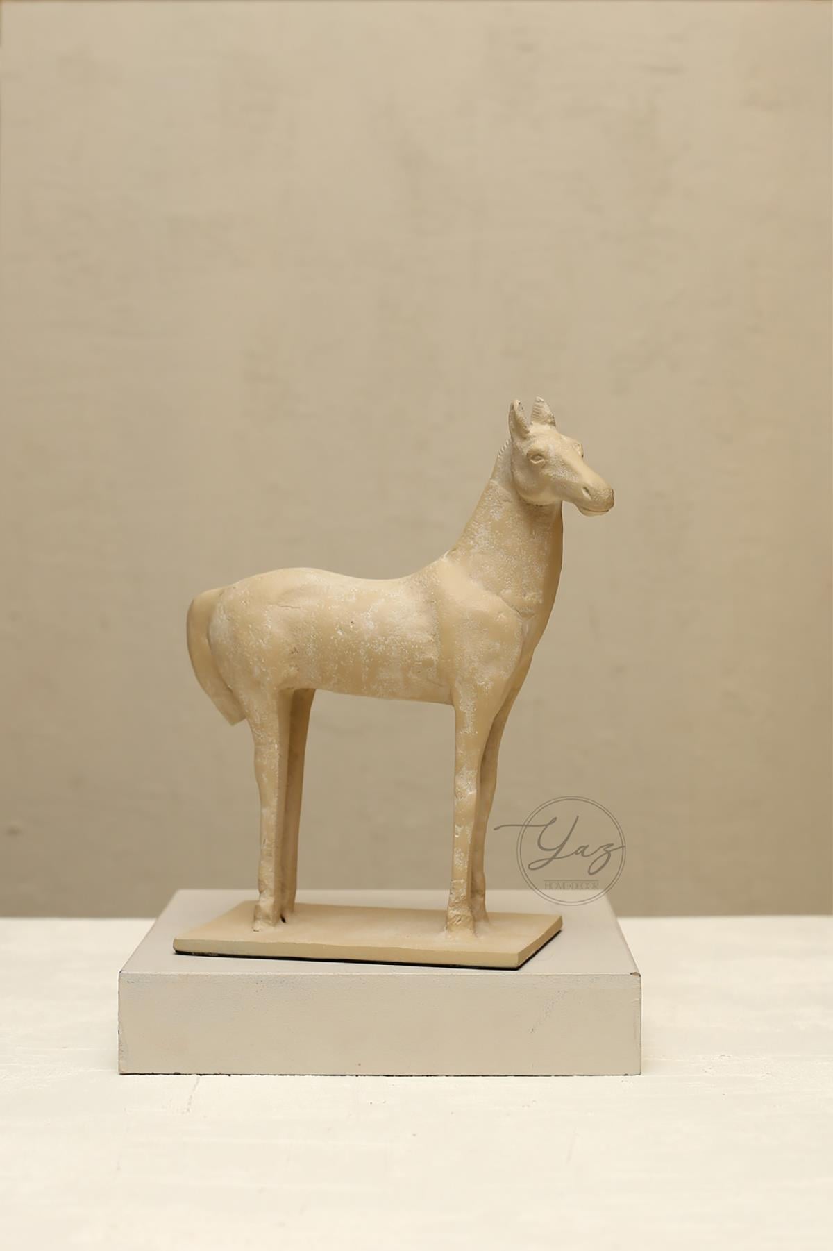 Yaz Home | Krem Alçı Horse  Dek Obje