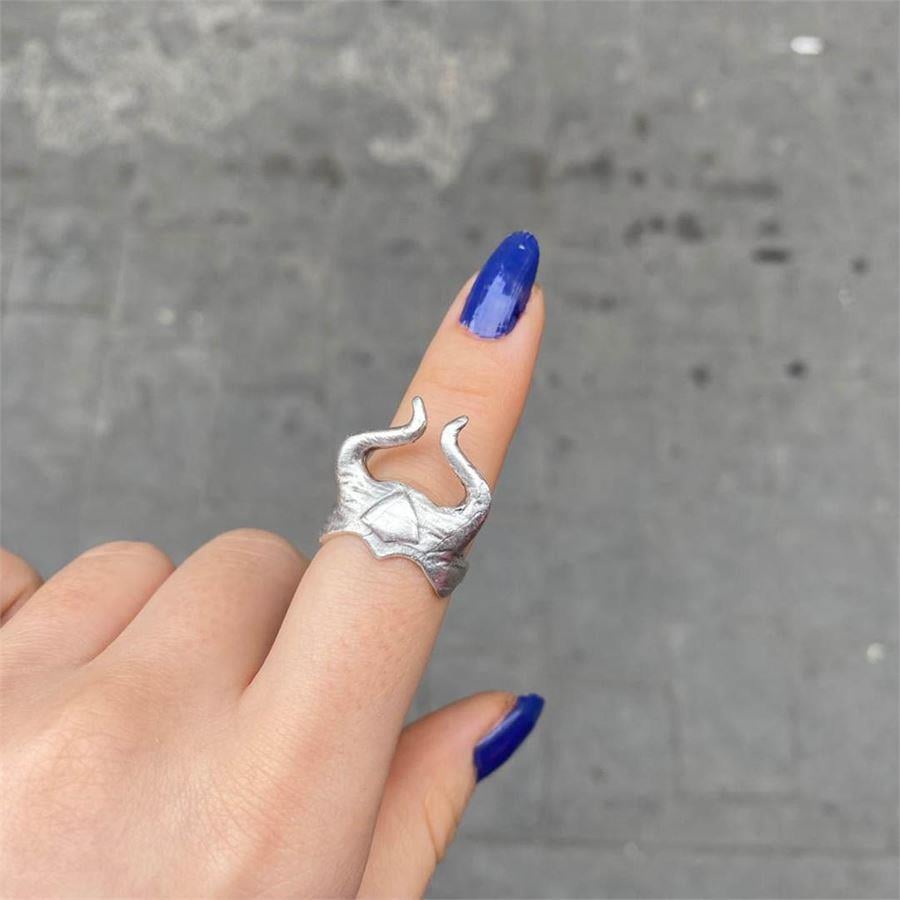 Horned Helmet Yüzük