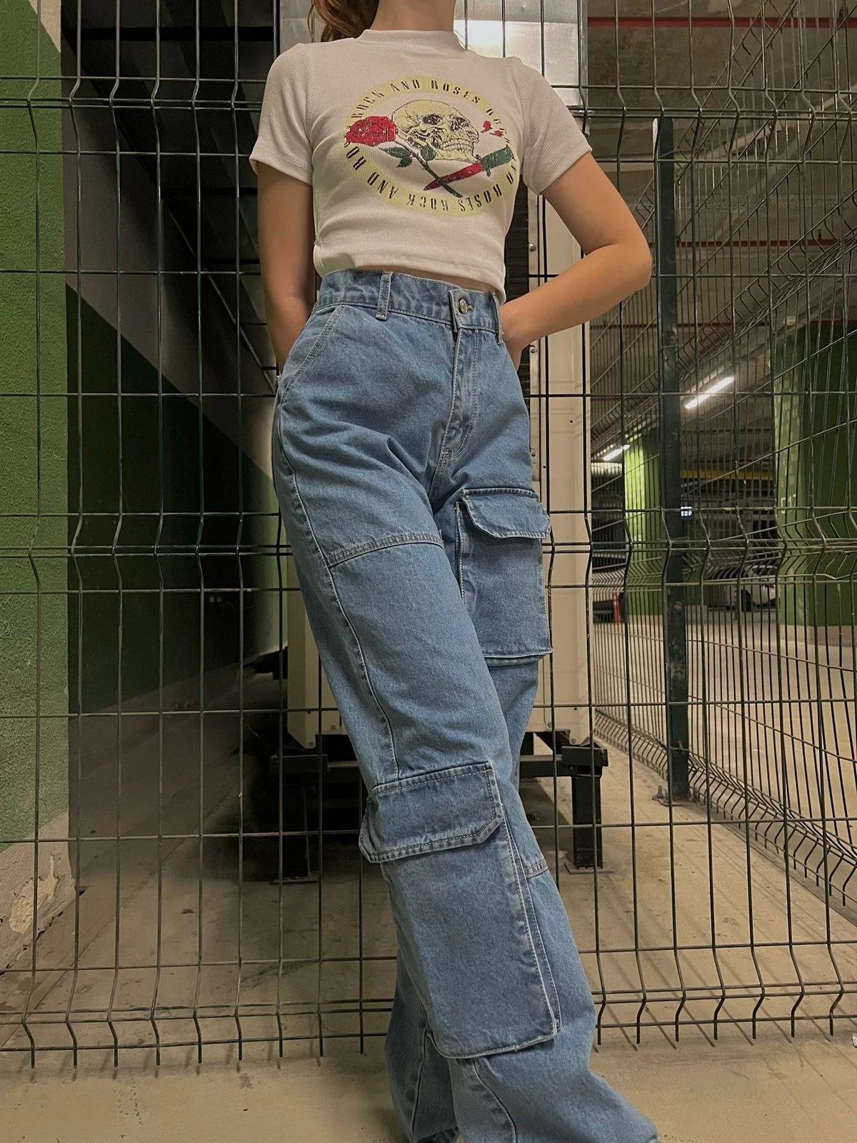 Asimetrik Cep Detaylı Mavi Kargo Kot Pantolon