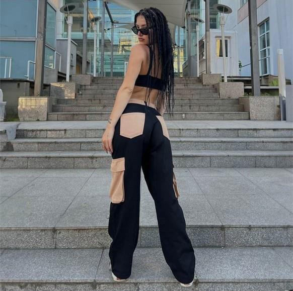 Bej Parçalı Kargo Cepli Siyah Pantolon