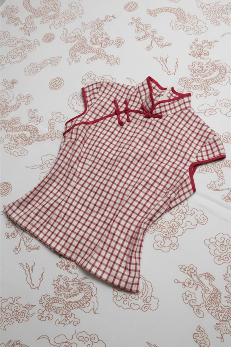 Beyaz Kırmızı Ekoseli Çin Yakalı Y2K Kısa Kollu Crop