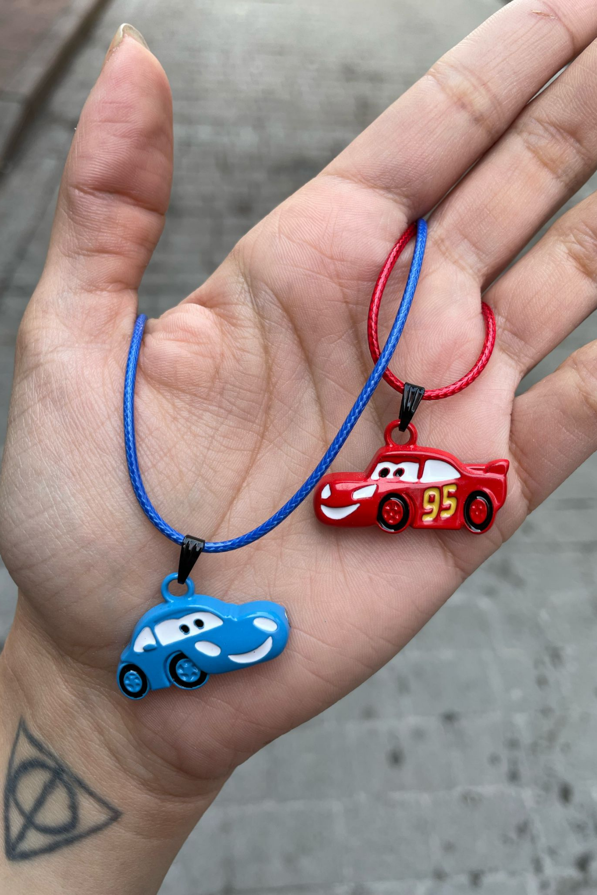 Mıknatıslı Cars McQueen Ve Sally Çift İpli Kolye