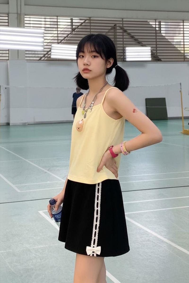 Siyah Bej Şeritli Papyonlu Y2K Şort 