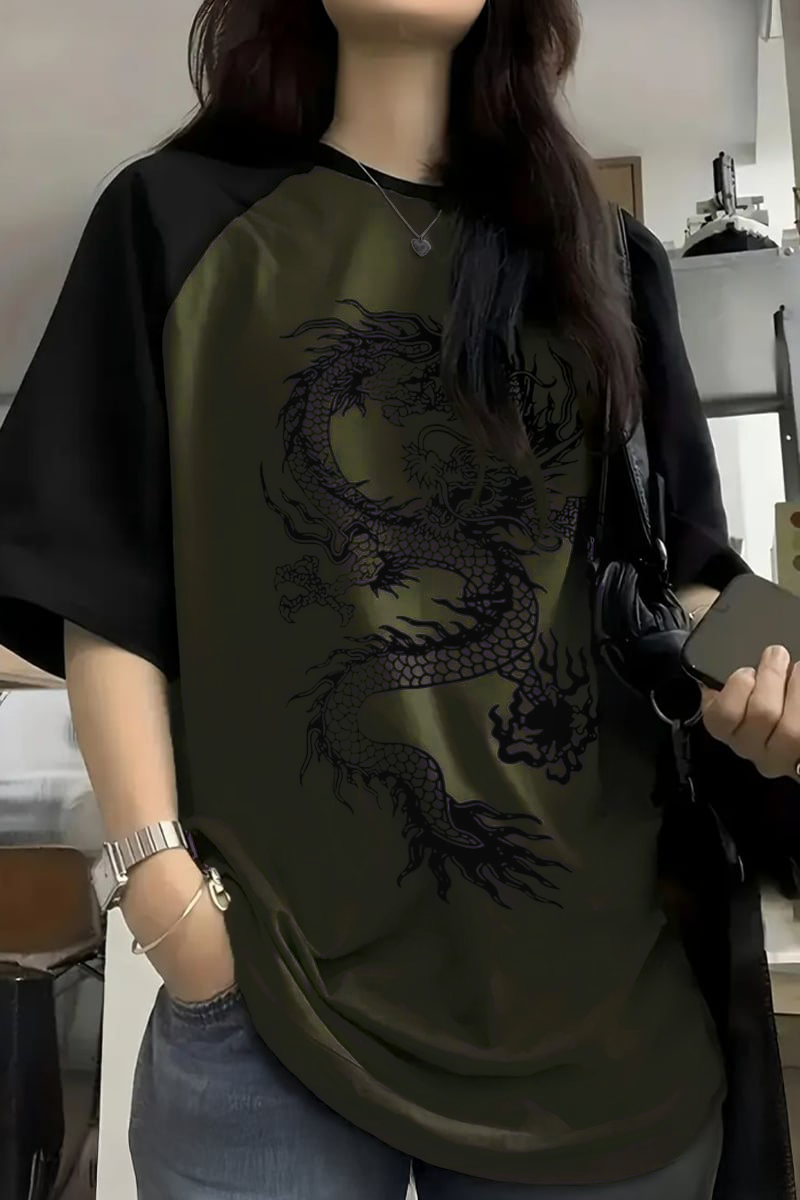 Yeşil Raglan Çin Mitolojisi Ejderha Baskılı Y2K Unisex T-Shirt