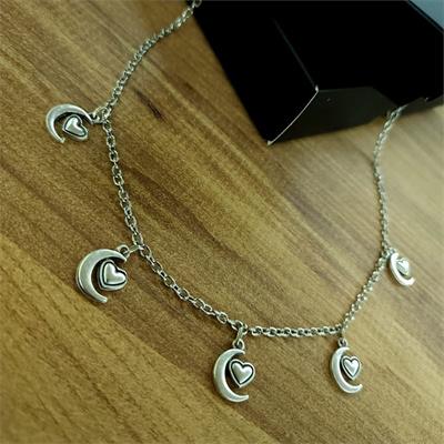 5li Kalpli Ay Motifli Kolye