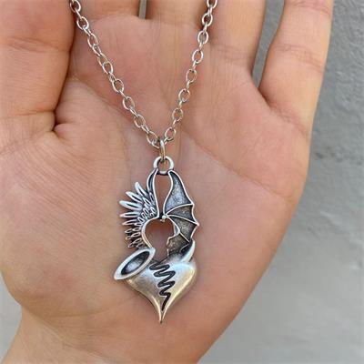 Devil And Angel Together Wings Zincirli Kolye 