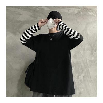 Düz Siyah Kollar Çizgili T-Shirt