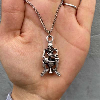 Enemys Skull Chalice Zincirli Kolye