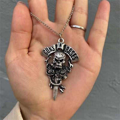 Guns N Roses Dagger Kolye 