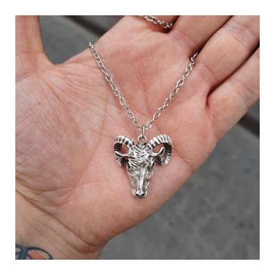 Harajuku Horned Goat Zincirli Kolye 