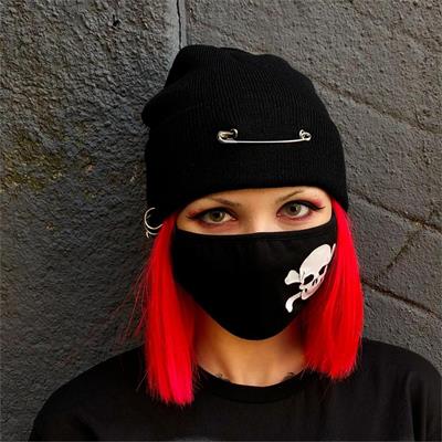K-Pop Piercing Ve Çengelli İğne Bere