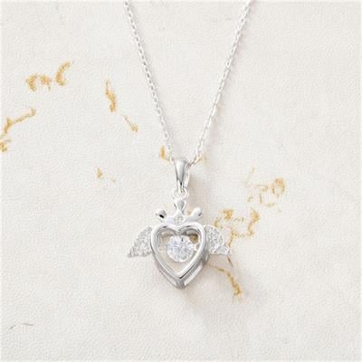 Kanatlı Kalp Taş Detaylı Silver Zincirli Kolye 