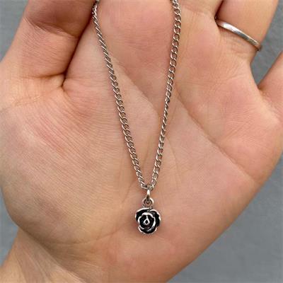 Minimal Rose Zincirli Kolye
