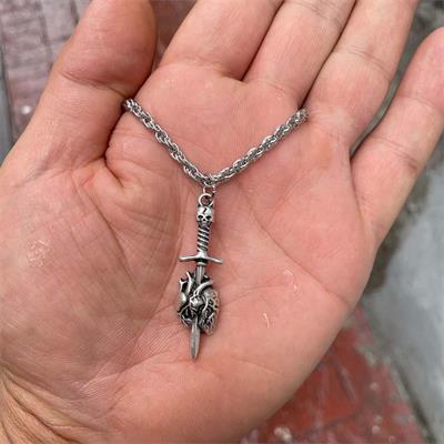 New Dagger İn The Heart Zincirli Kolye 