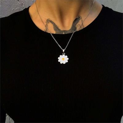 Papatya Silver Zincirli Kolye