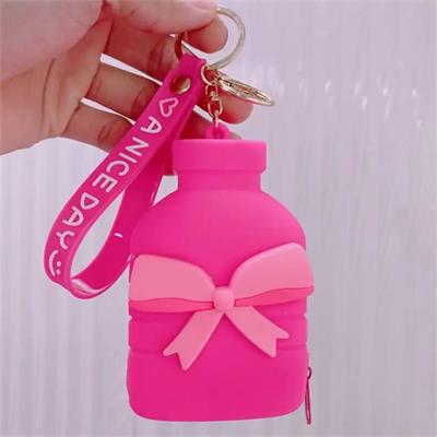 Pembe Kurdele Detaylı A Nice Day Silikon Anahtarlık