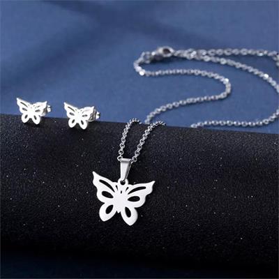 Silver Harajuku Butterfly Kolye Ve Küpe Seti 