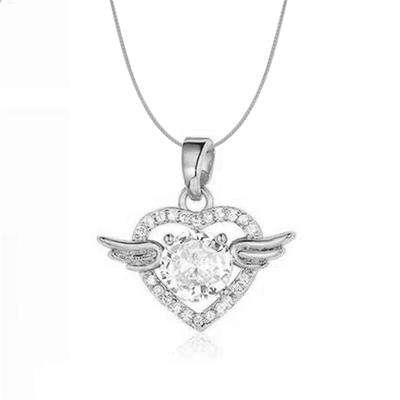 Silver Kanatlı Kalp Detaylı Taşlı Kolye