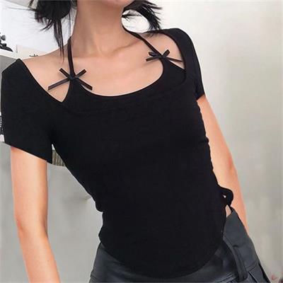 Siyah Askısı Kurdeleli Kısa Kollu Crop 